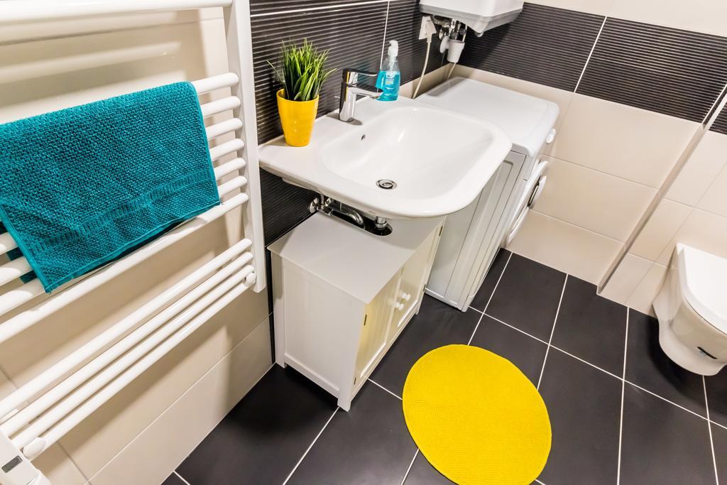 Klauzal Design *
